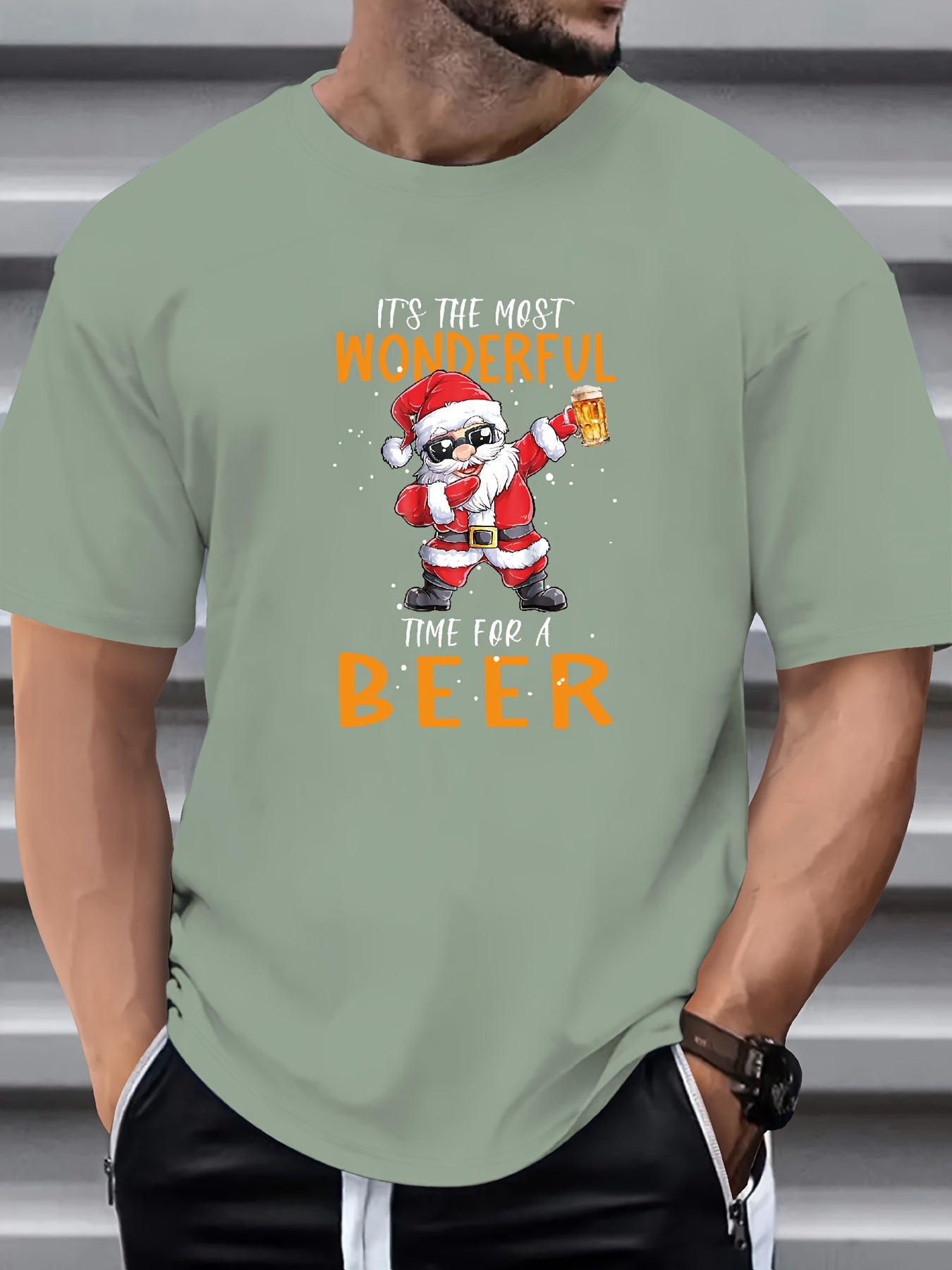 Jeremiah - Casual T-Shirt with Fun Santa Claus Drinking Beer Graphic Print for Men