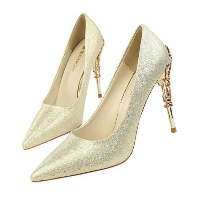 Vanessa – Elegant Metal-Engraved Women's Shoes