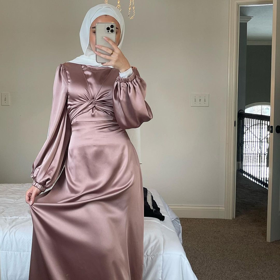 Vanessa – Satin Hijab Dress with High Waist