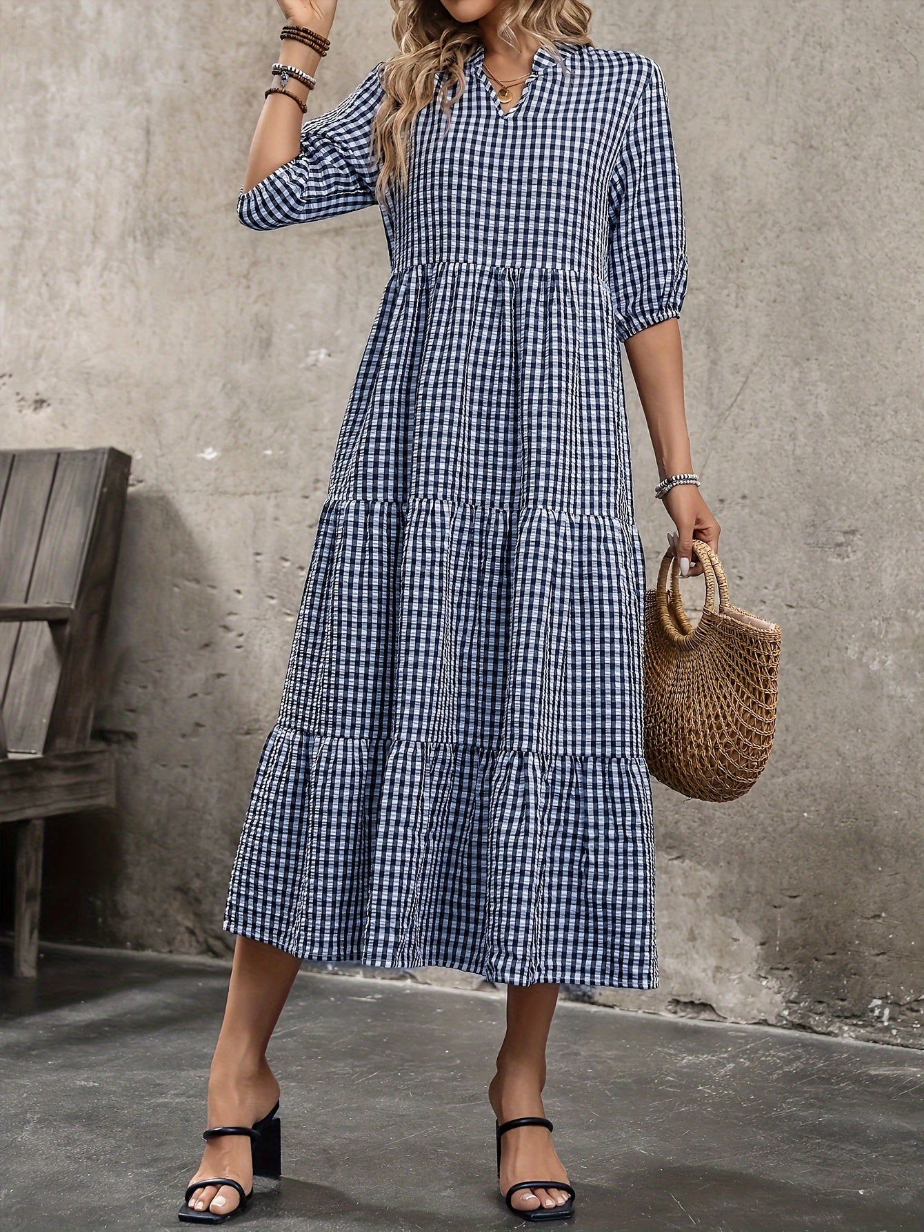 Mila - Elegant Plaid Crew Neck Midi Dress for Women