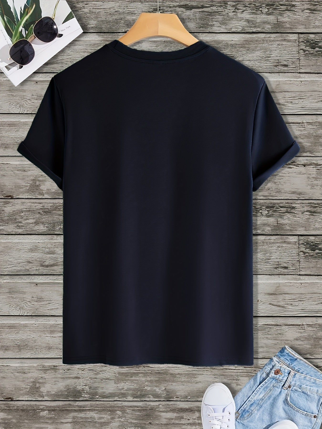 Dennis - Casual T-Shirt with Palm and Sea Print for Men