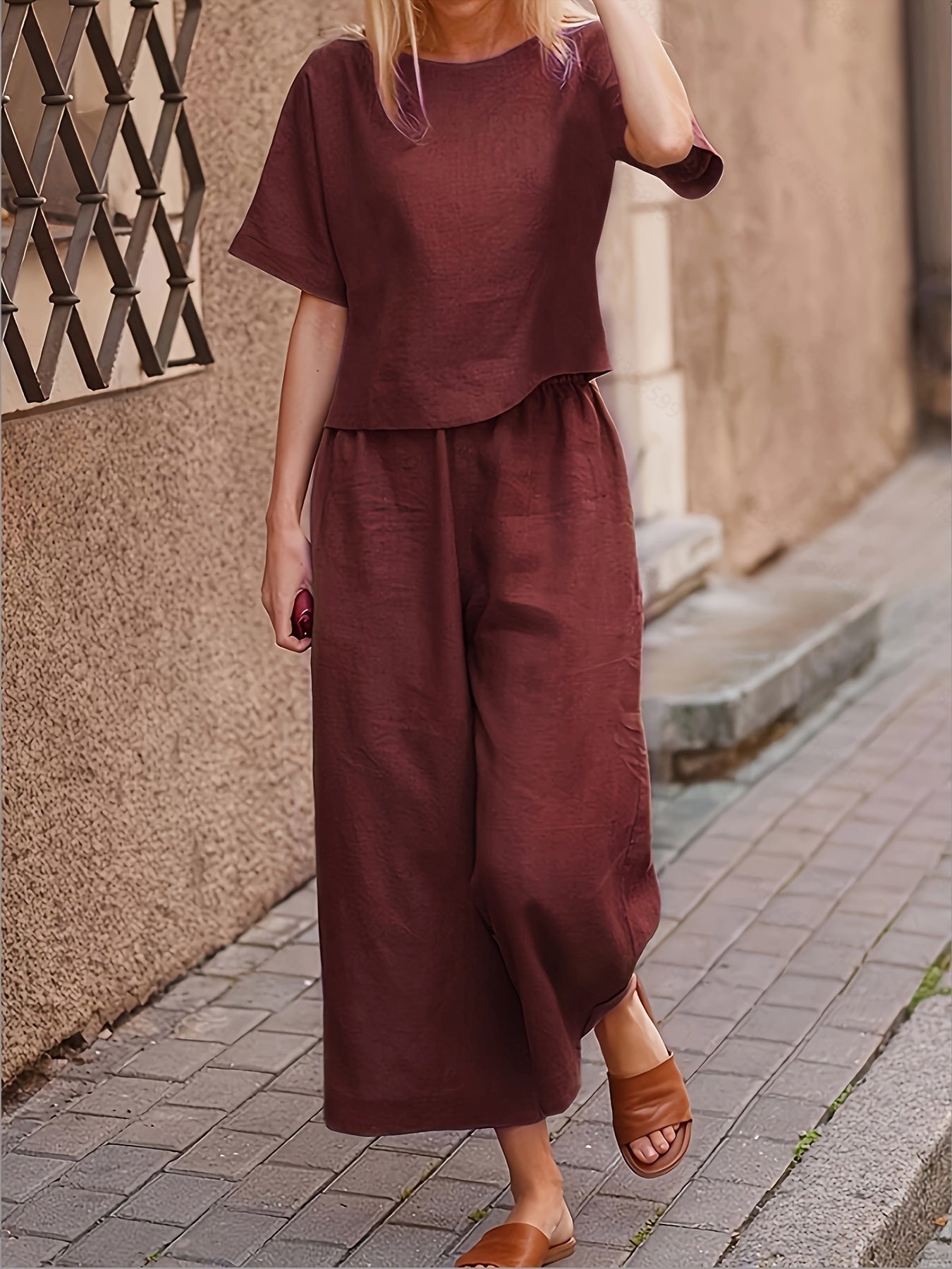 Mary - Casual Outfit Set with Crew Neck Casual T-Shirt and Wide Leg Pants for Women