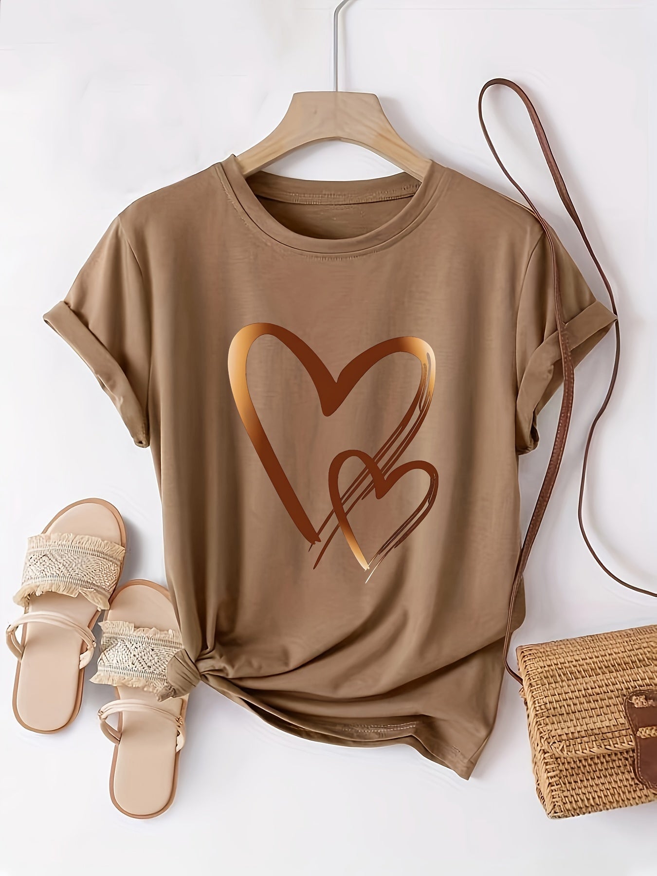 Leilani - Casual T-Shirt with Heart Print for Women