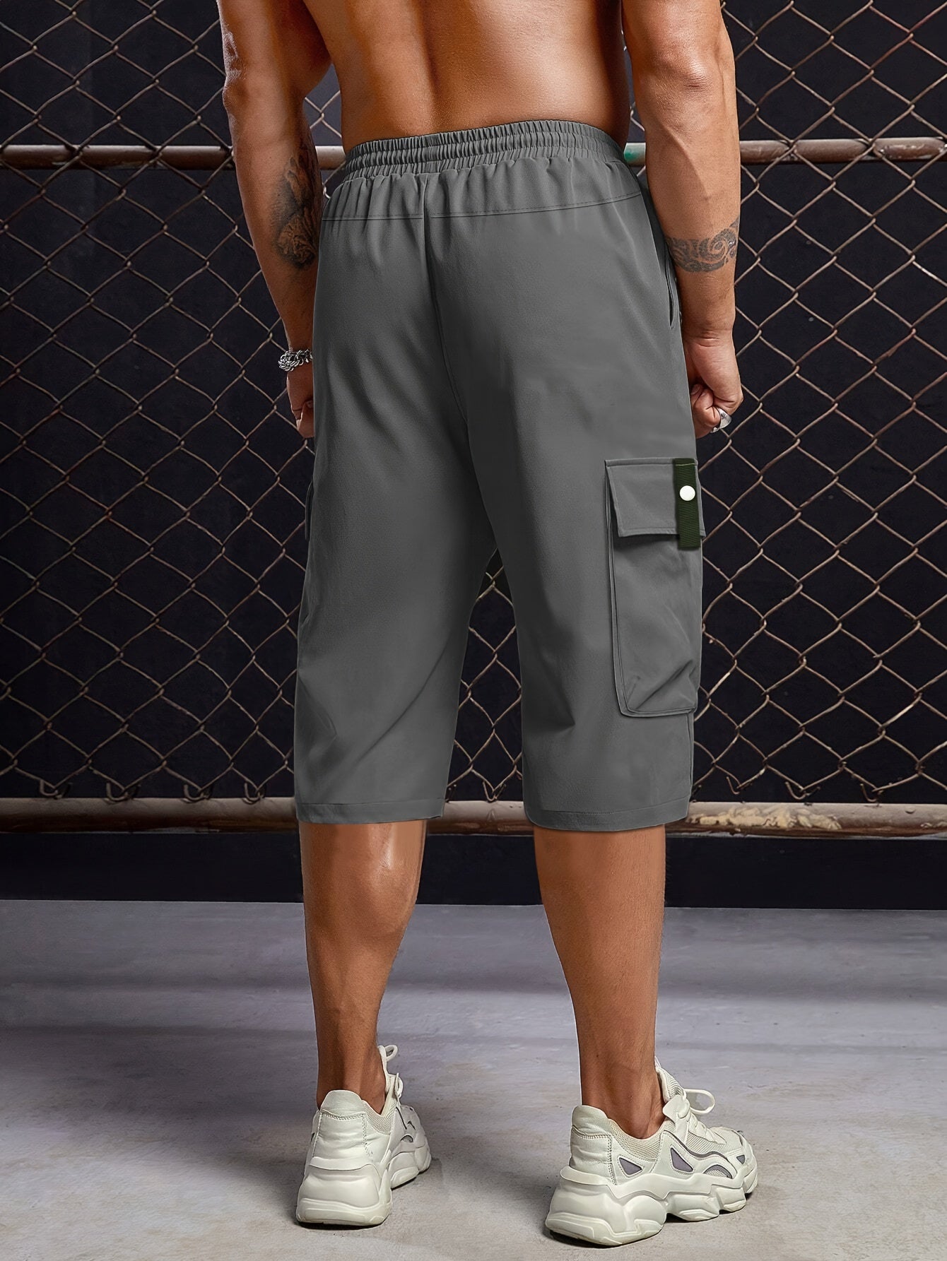 James - Cargo Shorts with Multi Pockets and Drawstring for Men