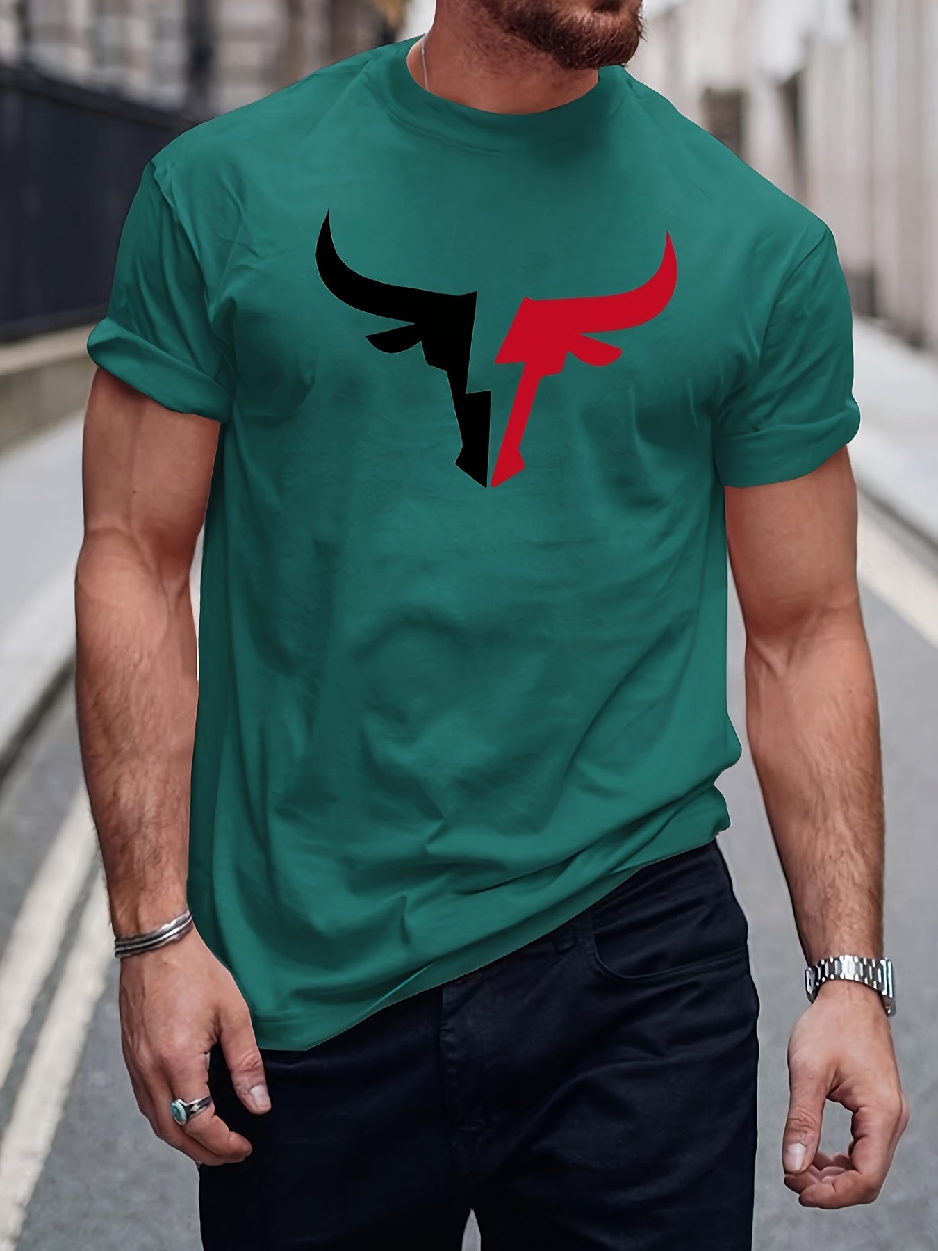 Lincoln - Casual Short Sleeve Crew Neck T-Shirt with Bull Graphic Print for Men