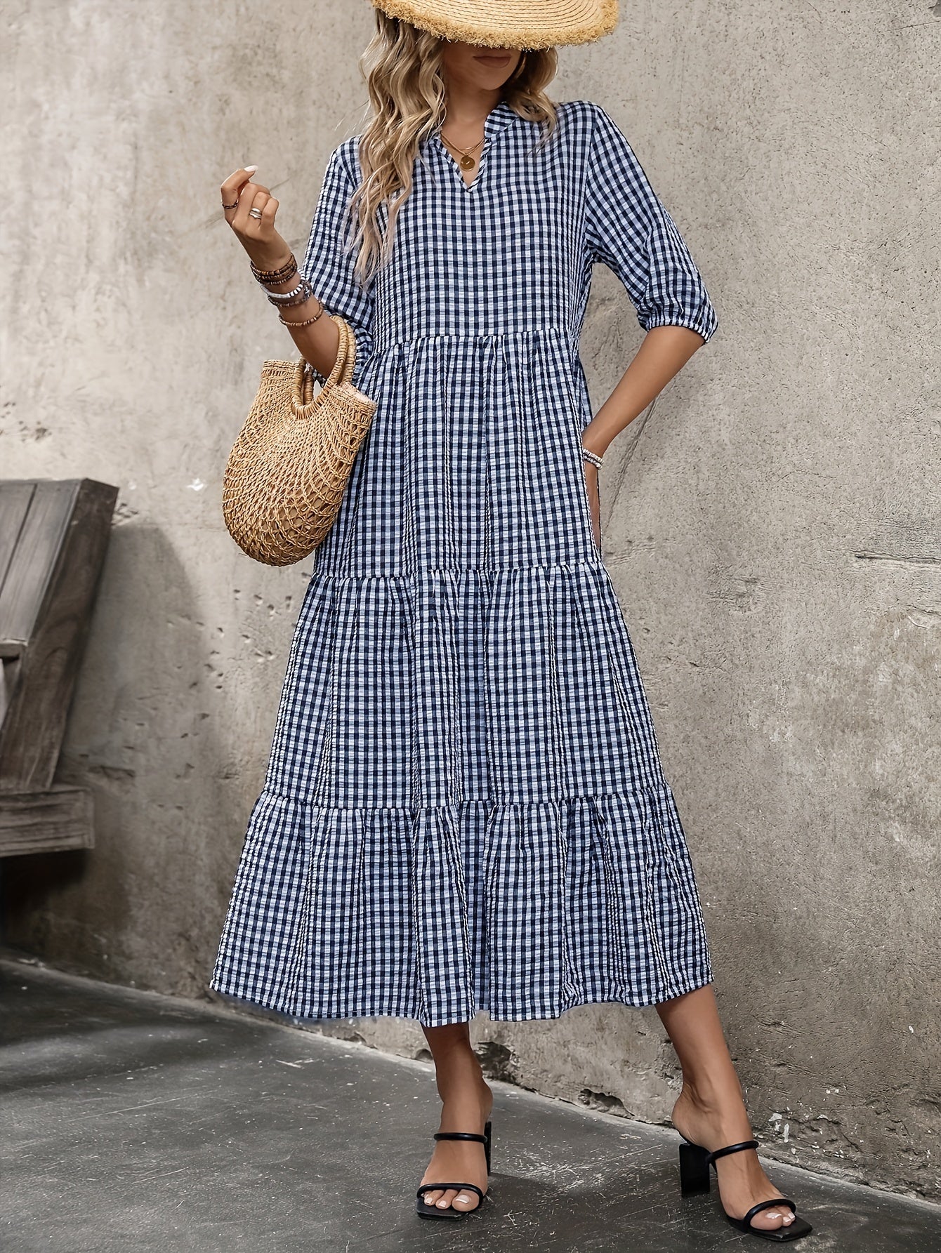 Mila - Elegant Plaid Crew Neck Midi Dress for Women