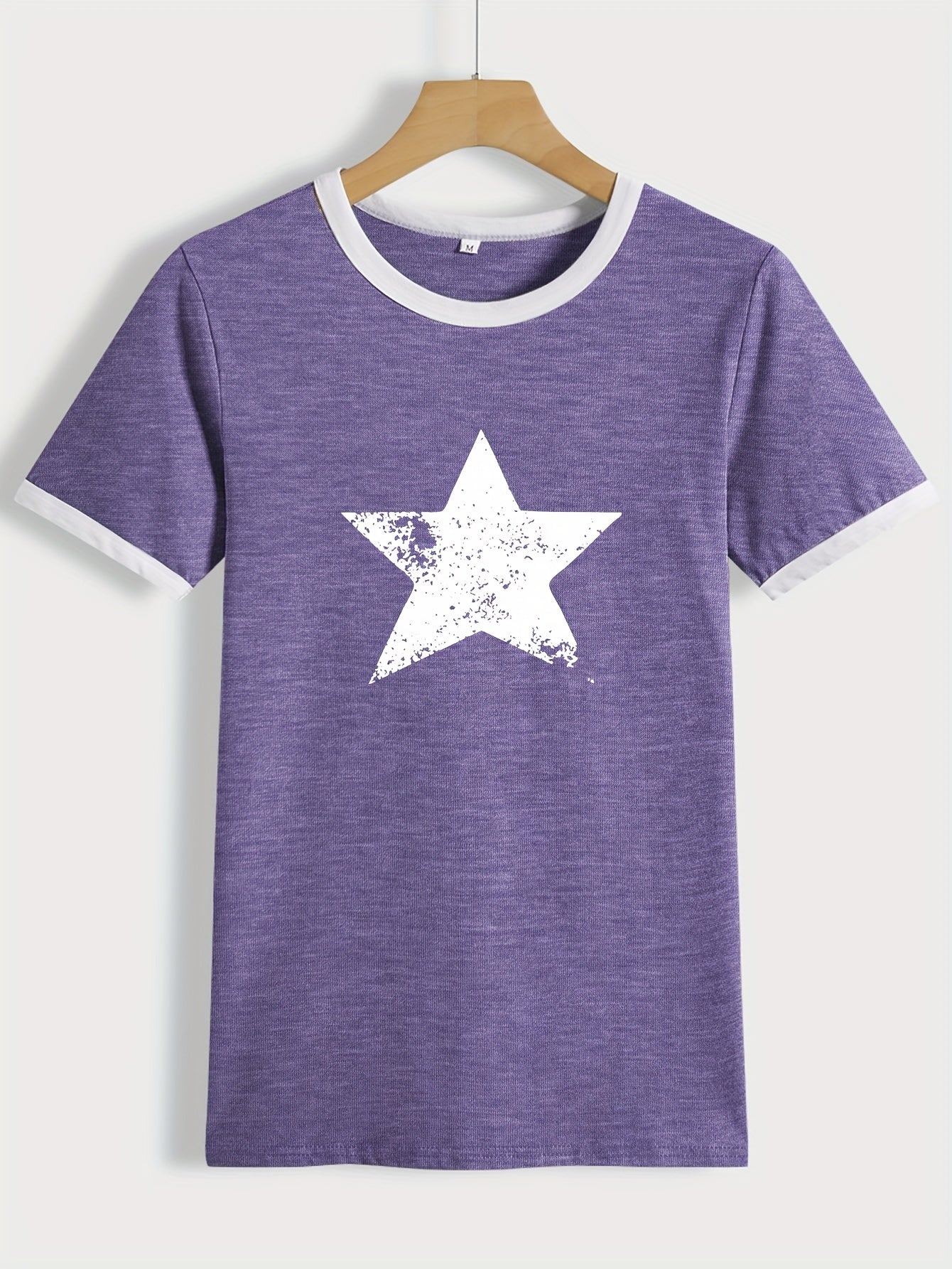 Clara - Casual T-shirt with Pentagram Print for Women