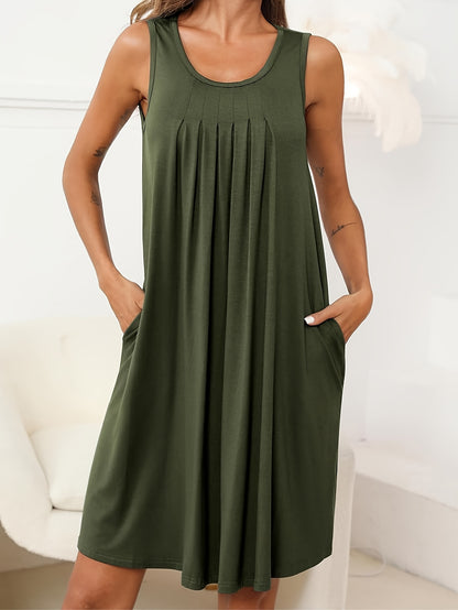 Christina – Sleeveless Pleated Dress with Crew Neck