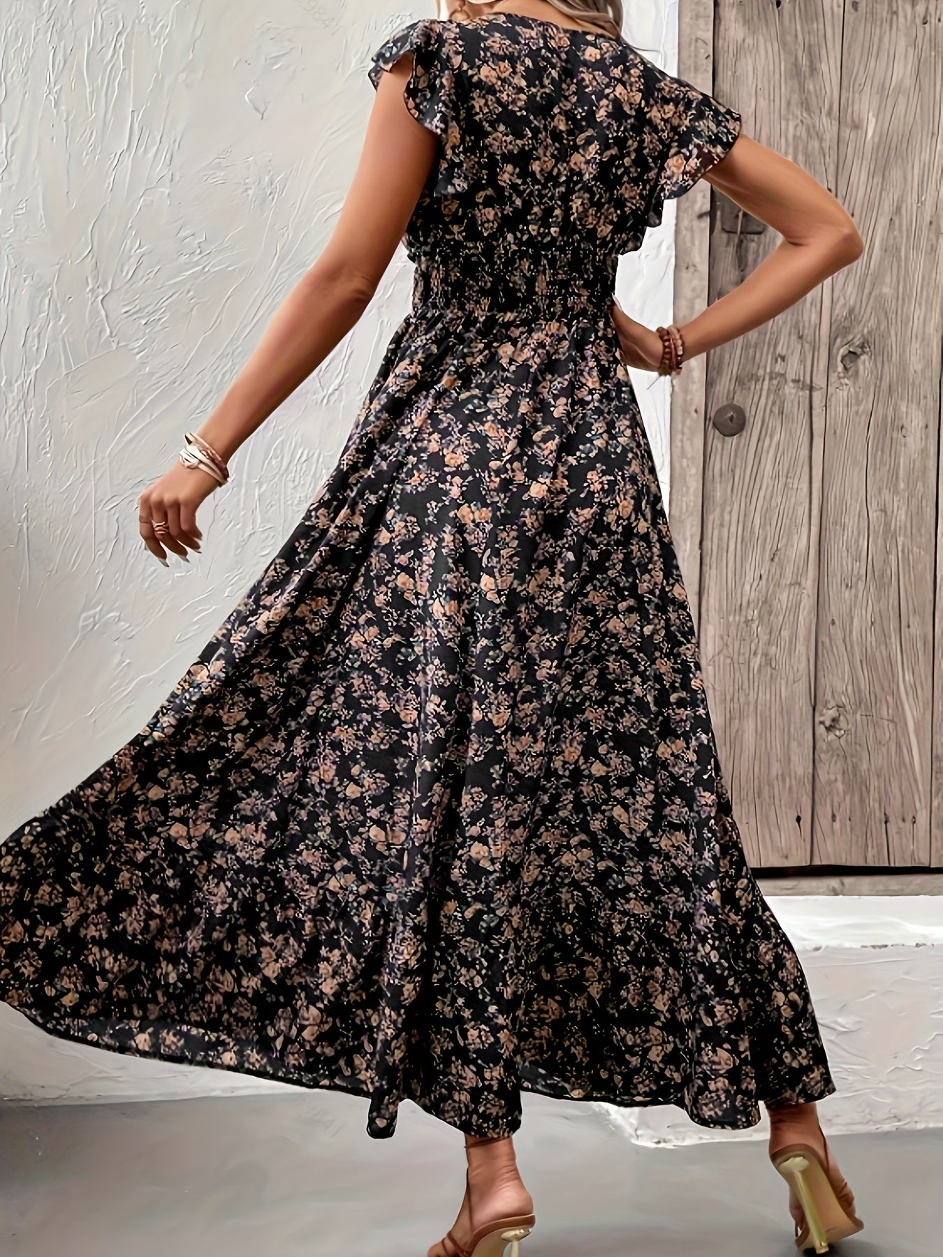 Irene - Elegant Maxi Dress with Floral Print and Shirred Waist for Women