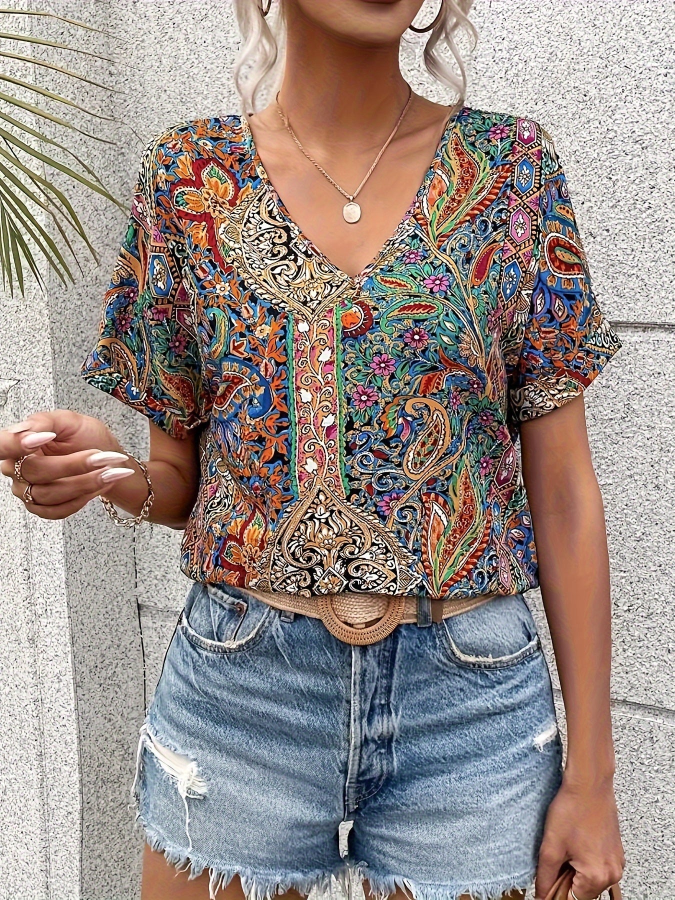 Addison - Vintage Blouse with Paisley Print and V-neck for Women