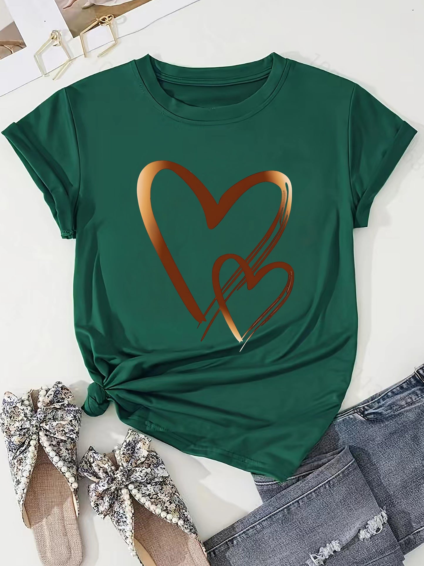 Leilani - Casual T-Shirt with Heart Print for Women