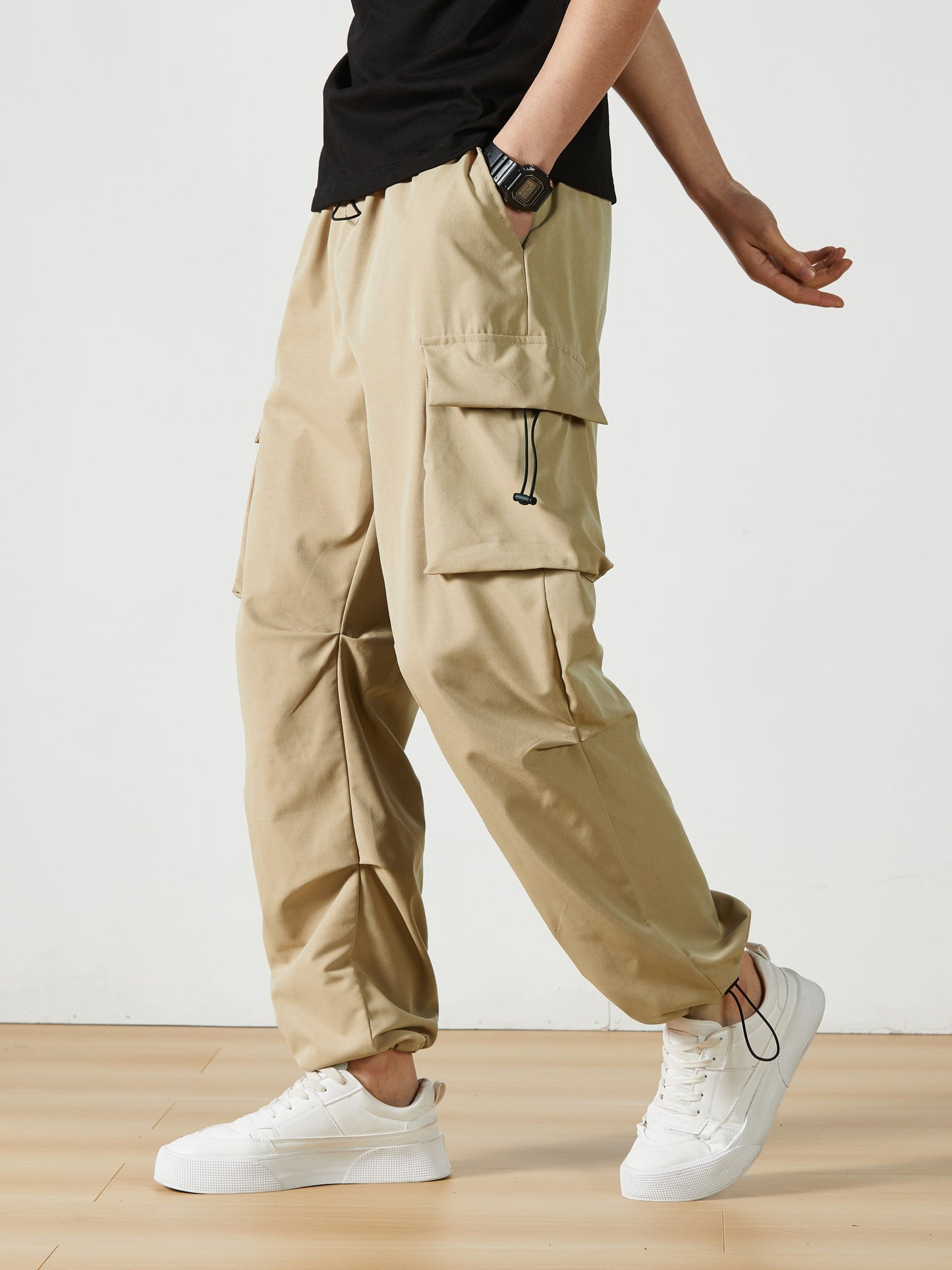 William - Casual Cargo Pants with Flap Pockets and Straight Leg for Men