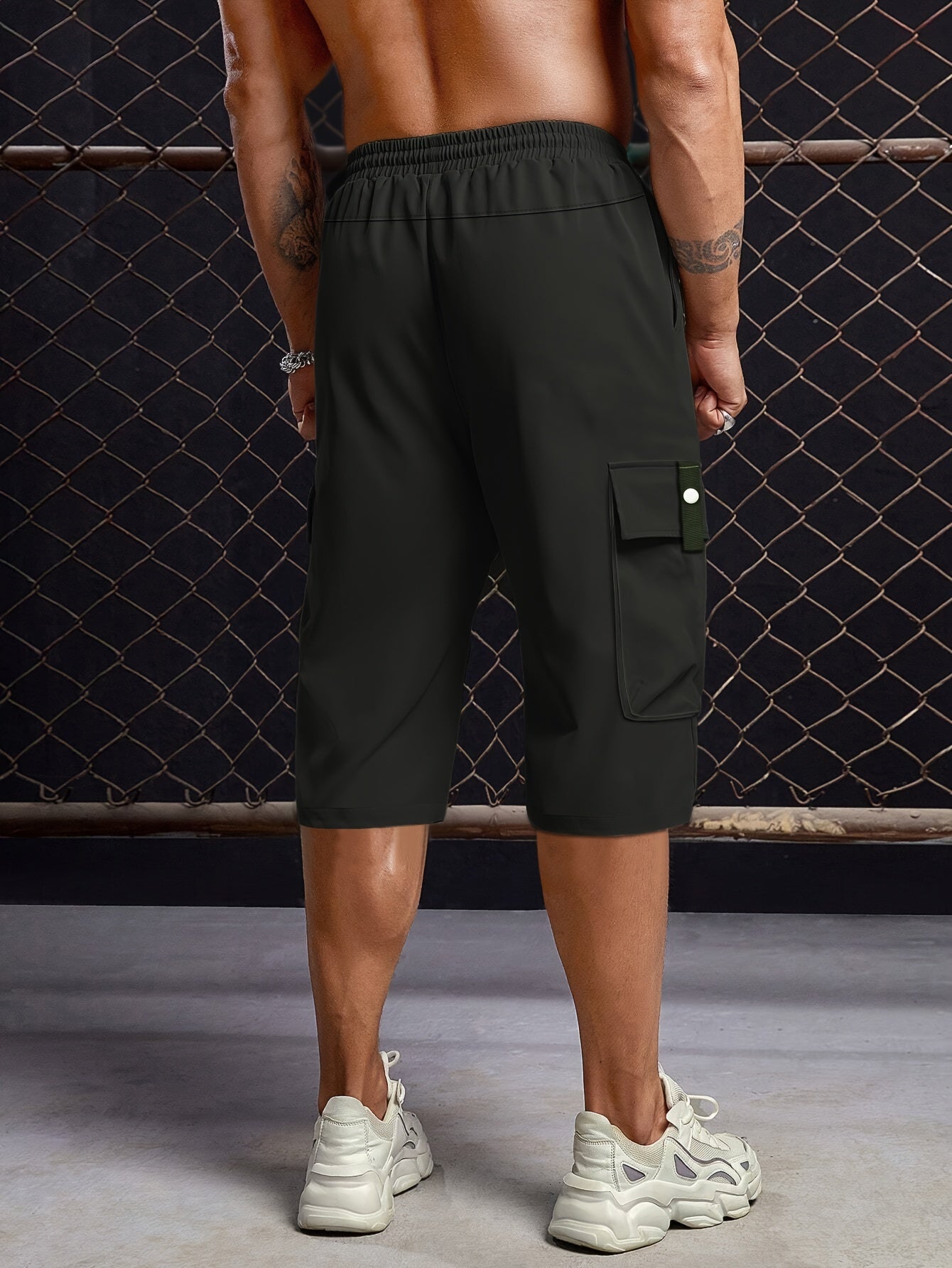 James - Cargo Shorts with Multi Pockets and Drawstring for Men