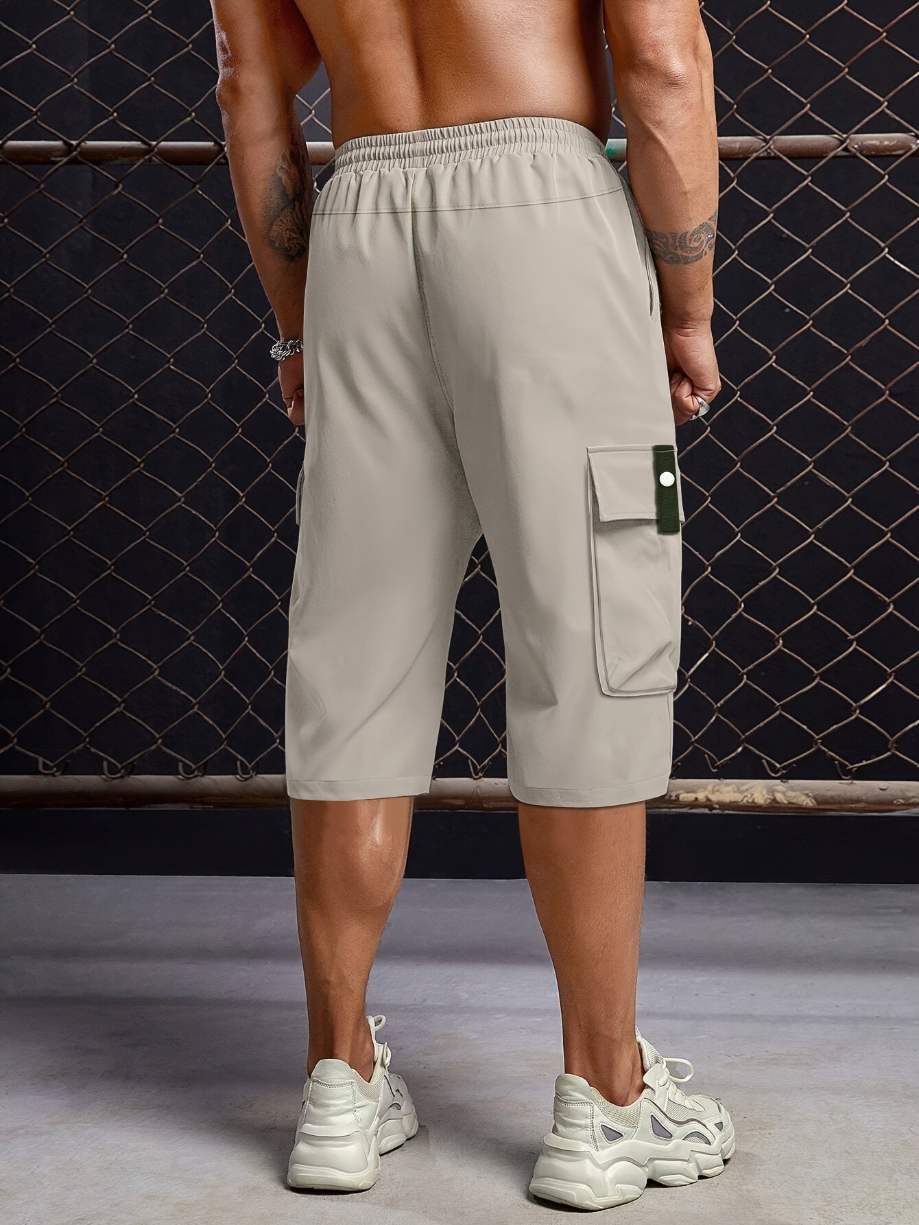 James - Cargo Shorts with Multi Pockets and Drawstring for Men